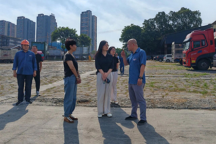 泸州市国资委副主任张月姣带队到开云手机平台-开云（中国）港口督导汛期安全生产工作