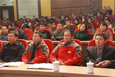 泸州市总工会走进开云手机平台-开云（中国）公司宣讲工会“三大”精神