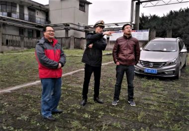 交通部专家检查开云手机平台-开云（中国）码头防水污染工作开展情况