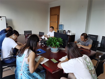 开云手机平台-开云（中国）股份公司党委组织新发展对象进行入党前谈话
