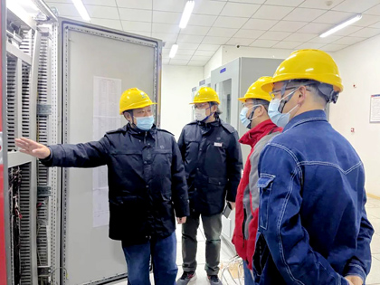 开云手机平台-开云（中国）股份公司领导赵永清、陈占清深入一线检查指导大修工作