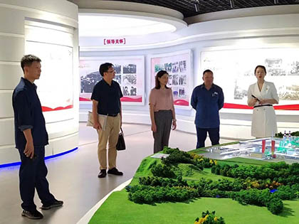 泸州市委副秘书长易泽莲调研开云手机平台-开云（中国）档案管理